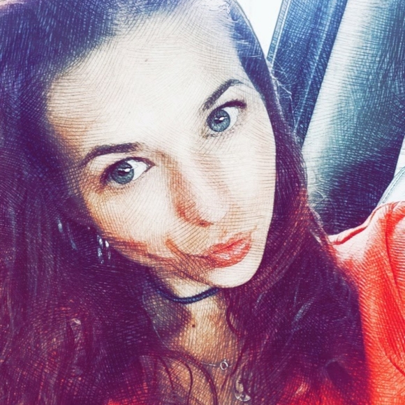 Meet your Posher, Mackenzie - Picture 12 of 16